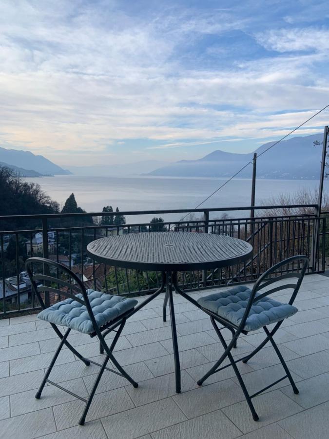 Casa Colmegna Mit Traumhaften See- Und Bergblick Луино Экстерьер фото
