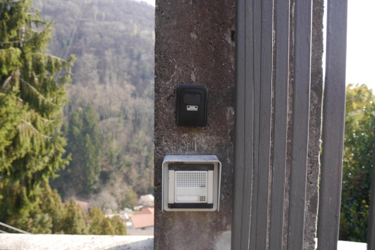 Casa Colmegna Mit Traumhaften See- Und Bergblick Луино Экстерьер фото